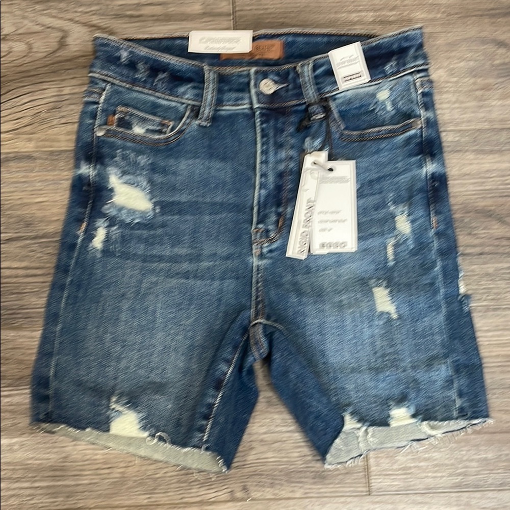 Judy blue high waisted shorts brand new with tags size medium